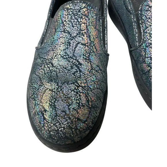 Vionic Avery Pro Metallic Leather Slip-On Shoe Slip Resistant Blue Gray 9 - Picture 9 of 16